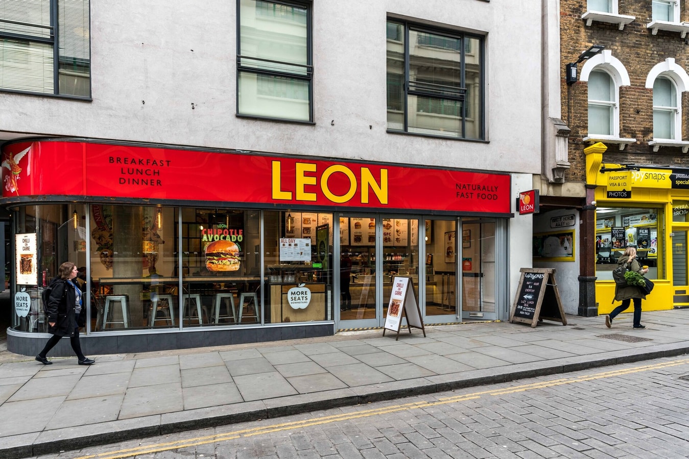 Superfast Broadband 2BD City Flat Farringdon 17 Hello Guest