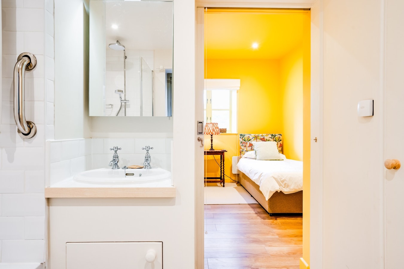 Charming Coach House Retreat Near Sherborne Abbey 22 Hello Guest