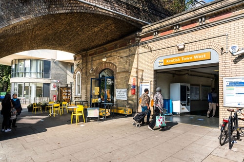 Charming 2 Bedroom Apartment in Kentish Town 16 Hello Guest