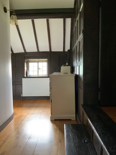 Delightful 4BD Home full of Flair Edenbridge Kent 12 Hello Guest