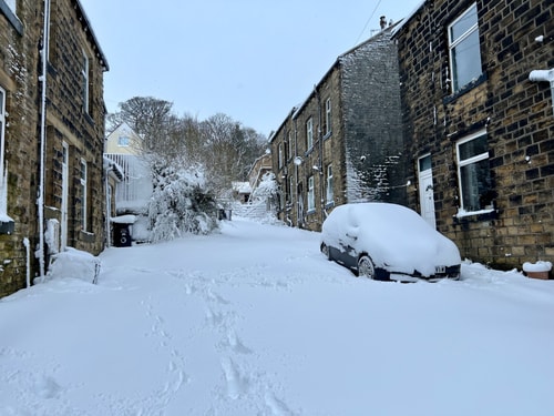 Charming 1880s 2BD Haworth Home 17 Hello Guest