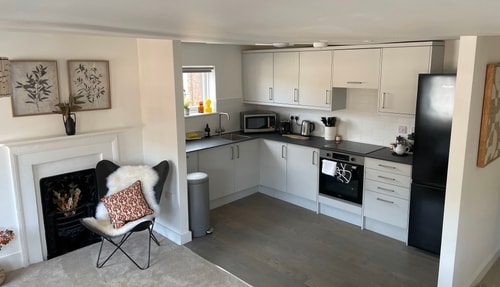 Charming 2B Georgian Flat in Historic Tring 2 Hello Guest