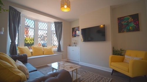 Spacious 3-Bed Home - Central Blackpool 0 Hello Guest