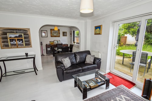 Urban Oasis - Modern 2B/2B Retreat Near Nature 32 Hello Guest