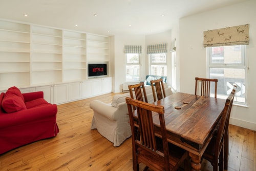 Spacious 4BR Home with Private Garden