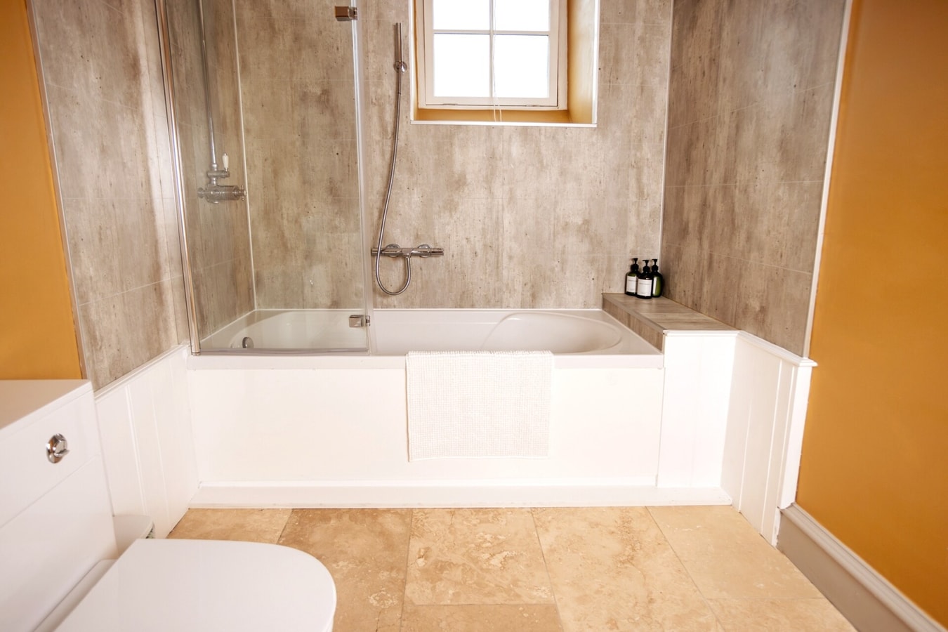 Elegant 3BD Georgian Retreat in Perth City Centre 14 Hello Guest