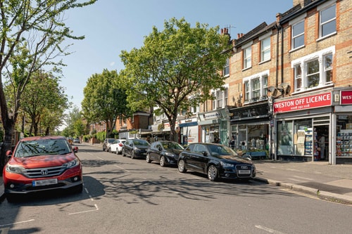 Stylish Crouch End 2B2B Flat - Sleeps 4 30 Hello Guest