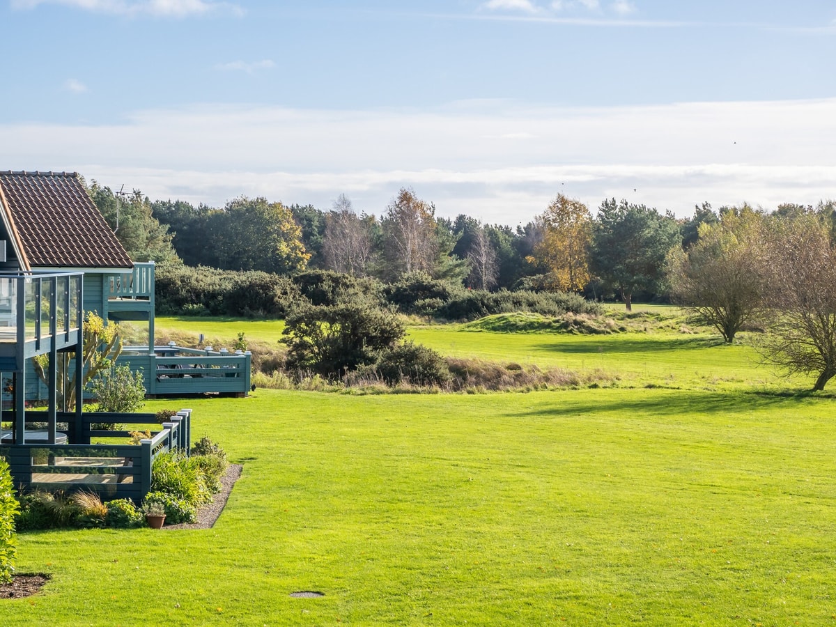 Luxury Lodge w/ Hot Tub on 400-Acre Estate 37 Hello Guest