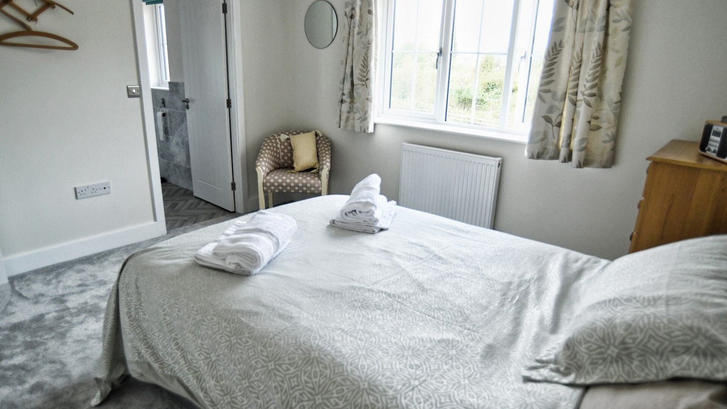 3BD Gem in the Heart of Barnetby Le Wold 12 Hello Guest