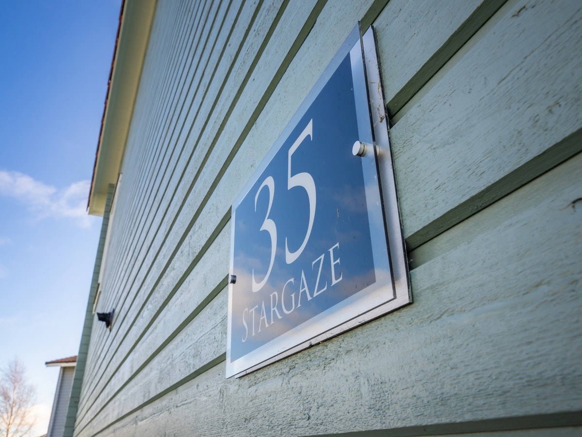 Luxury Lodge w/ Hot Tub on 400-Acre Estate 44 Hello Guest