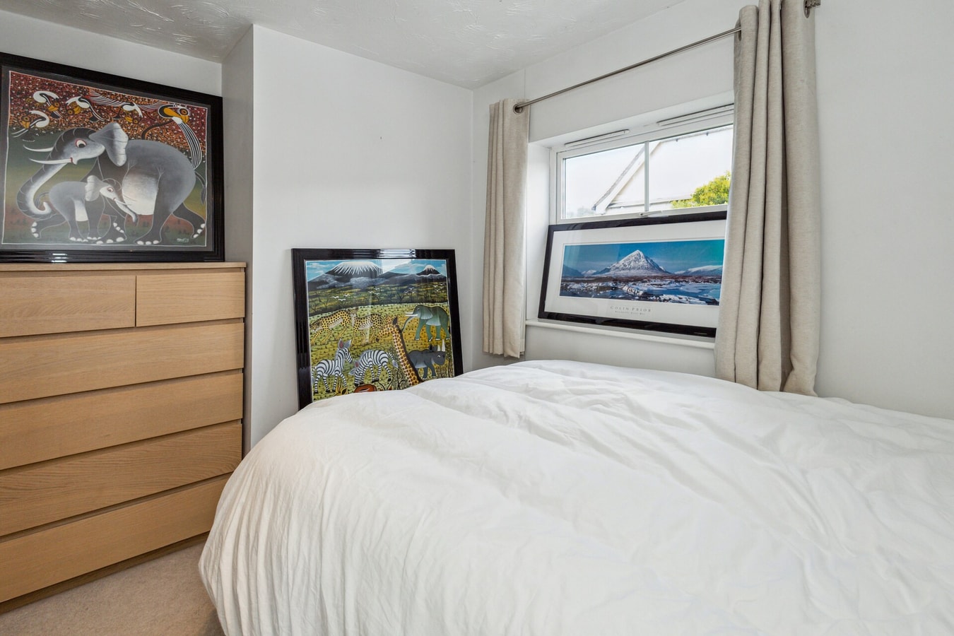 Urban Oasis - Modern 2B/2B Retreat Near Nature 11 Hello Guest