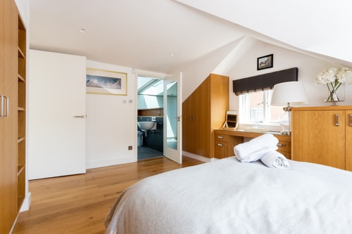 NEW Stunning 5BD Mews House 30 Hello Guest