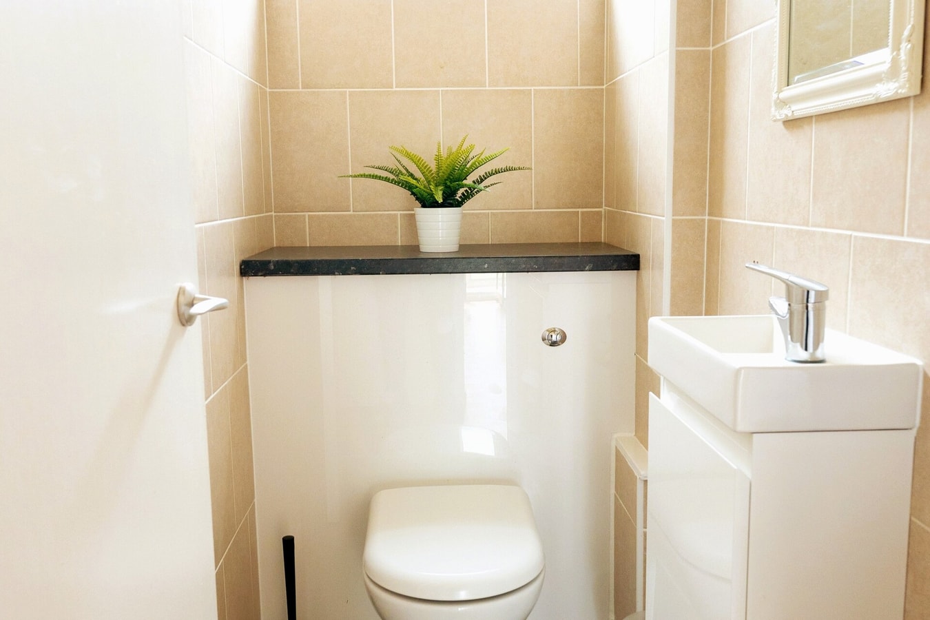 Spacious Family Bungalow with Garden for up to 7 10 Hello Guest