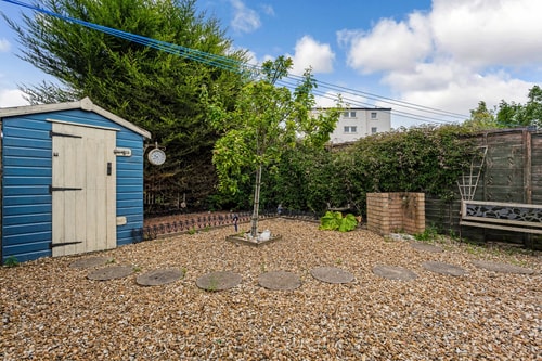 Centrally Situated 1 Bedroom House in Cumbernauld 20 Hello Guest