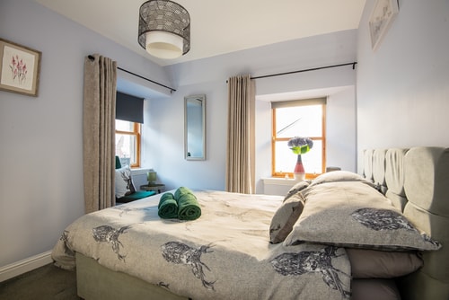 Charming 2 Bedroom Flat in the Heart of Kirriemuir 19 Hello Guest