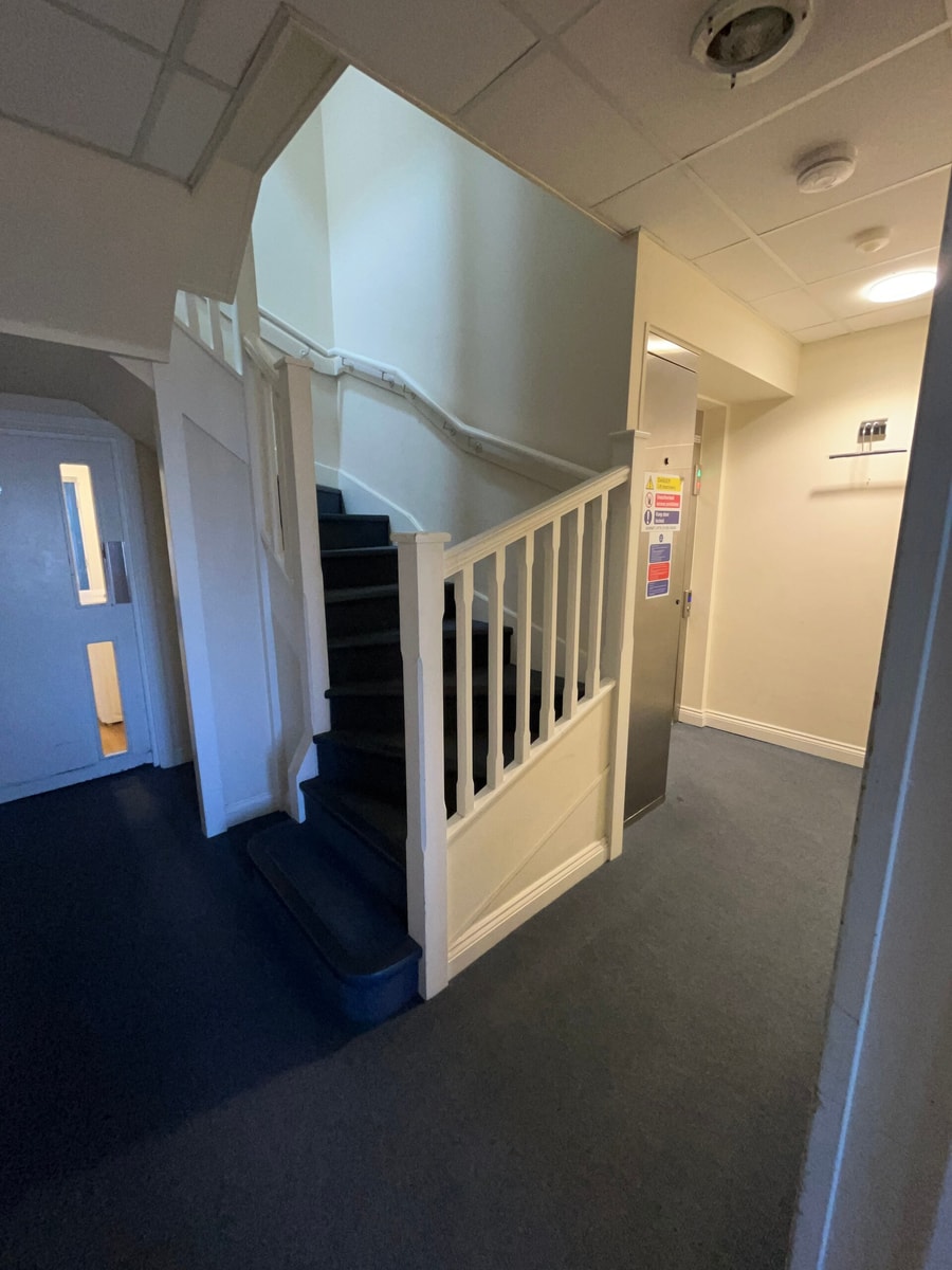 Apartment - Centre of Swanage Stunning Sea views 7 Hello Guest