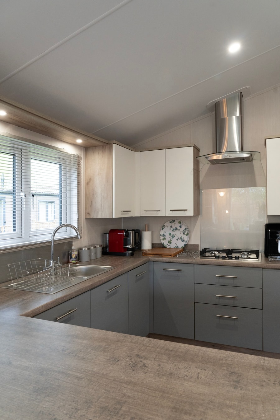 Bittern Lodge: 3BD Retreat in South Lakeland Park 20 Hello Guest