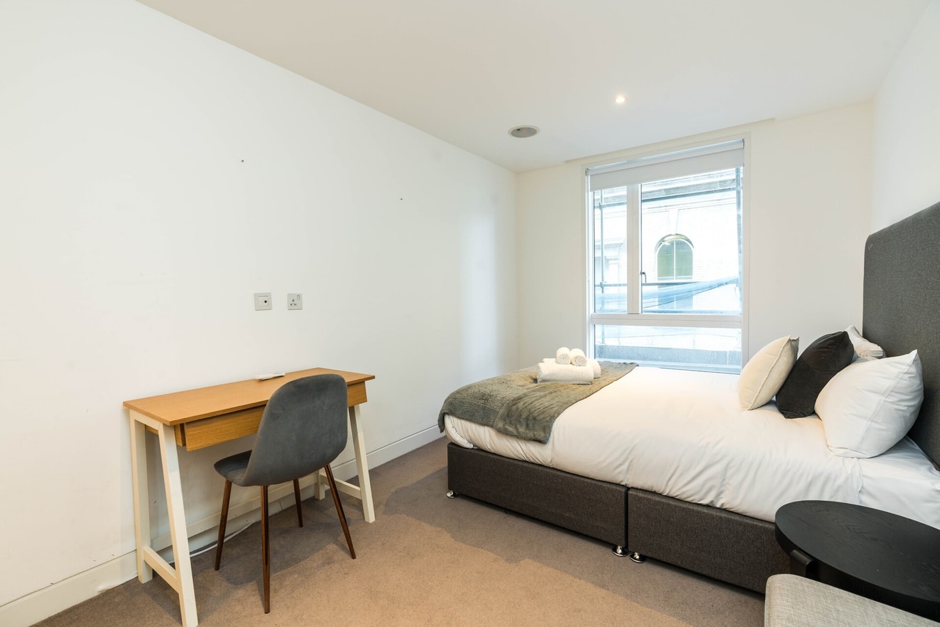 Apartment for 4 in the Heart of Shoreditch 13 Hello Guest