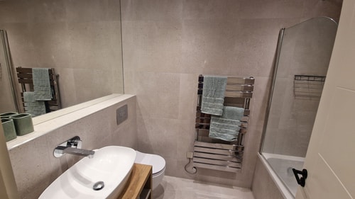 2BD South Croydon Haven: Garden Serenity 11 Hello Guest