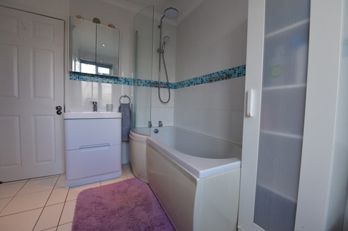 2BD Garden Home - A Short Walk to Stonehenge 29 Hello Guest