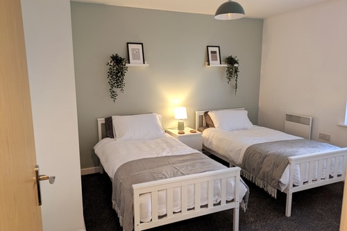 Ground Floor Apartment - Cloisters Coastal Escape 9 Hello Guest