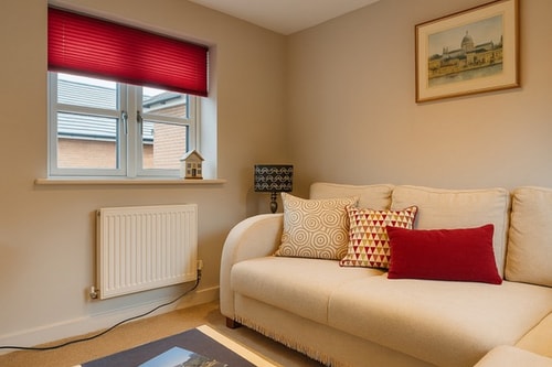 Elegant 2BD Townhouse in Thirsk: Cozy & Stylish 5 Hello Guest
