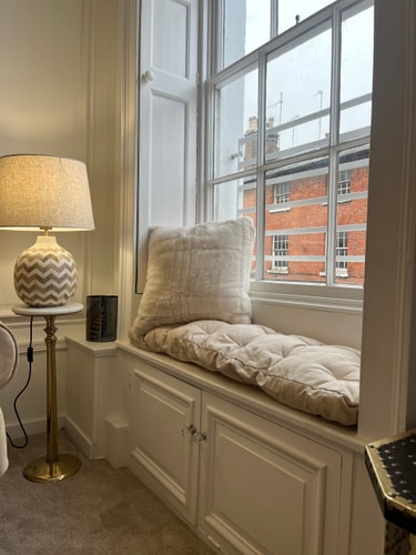 Spacious 2B Flat in Clement House 5 Hello Guest