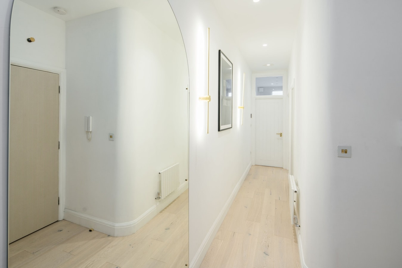 Elegant 2 Bedroom Apartment in Fulham 21 Hello Guest