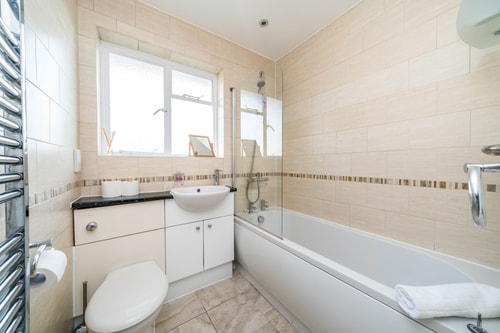 NEW 2BD Flat Heart of Battersea - Close to Station 16 Hello Guest