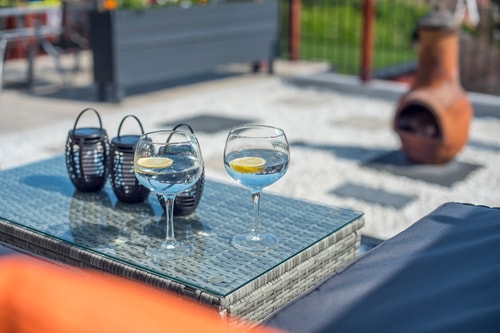 2BD Holiday Home Stunning views of the Sea & Gower 34 Hello Guest