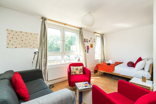 Bright & Cosy Studio Close to Central London 11 Hello Guest