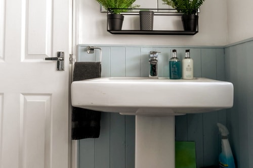 Stylish 2BD Family Hideaway in Dover 22 Hello Guest