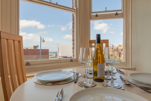 Pilgrim's Lookout Whitstable Holiday Home! 2 Hello Guest