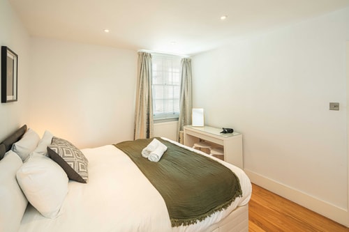 Modern 1-Bed Flat in Central Bloomsbury 3 Hello Guest