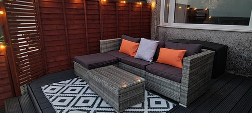 2BD Holiday Home Stunning views of the Sea & Gower 47 Hello Guest