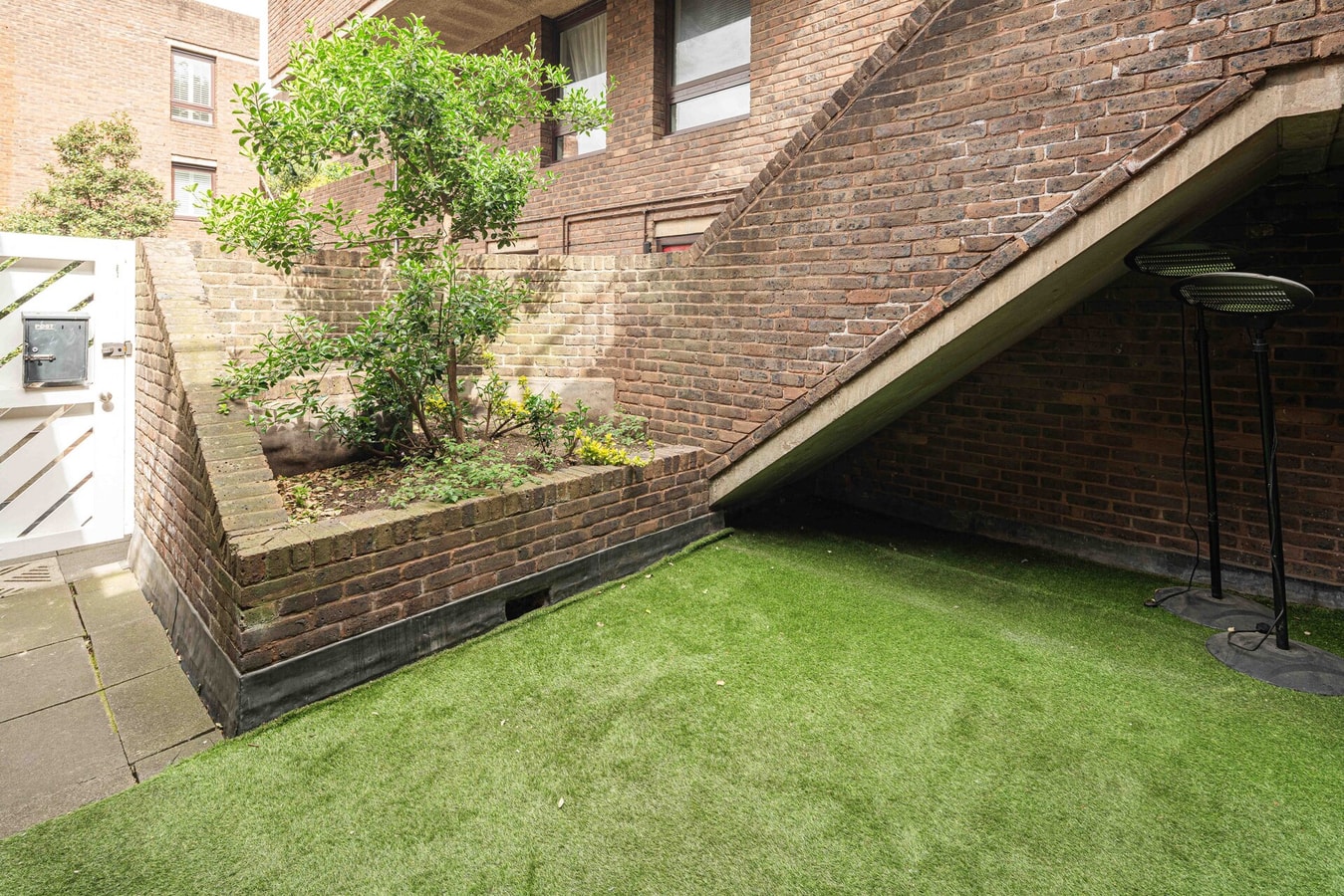 Stylish 3BD Flat in Prime Covent Garden Location 28 Hello Guest