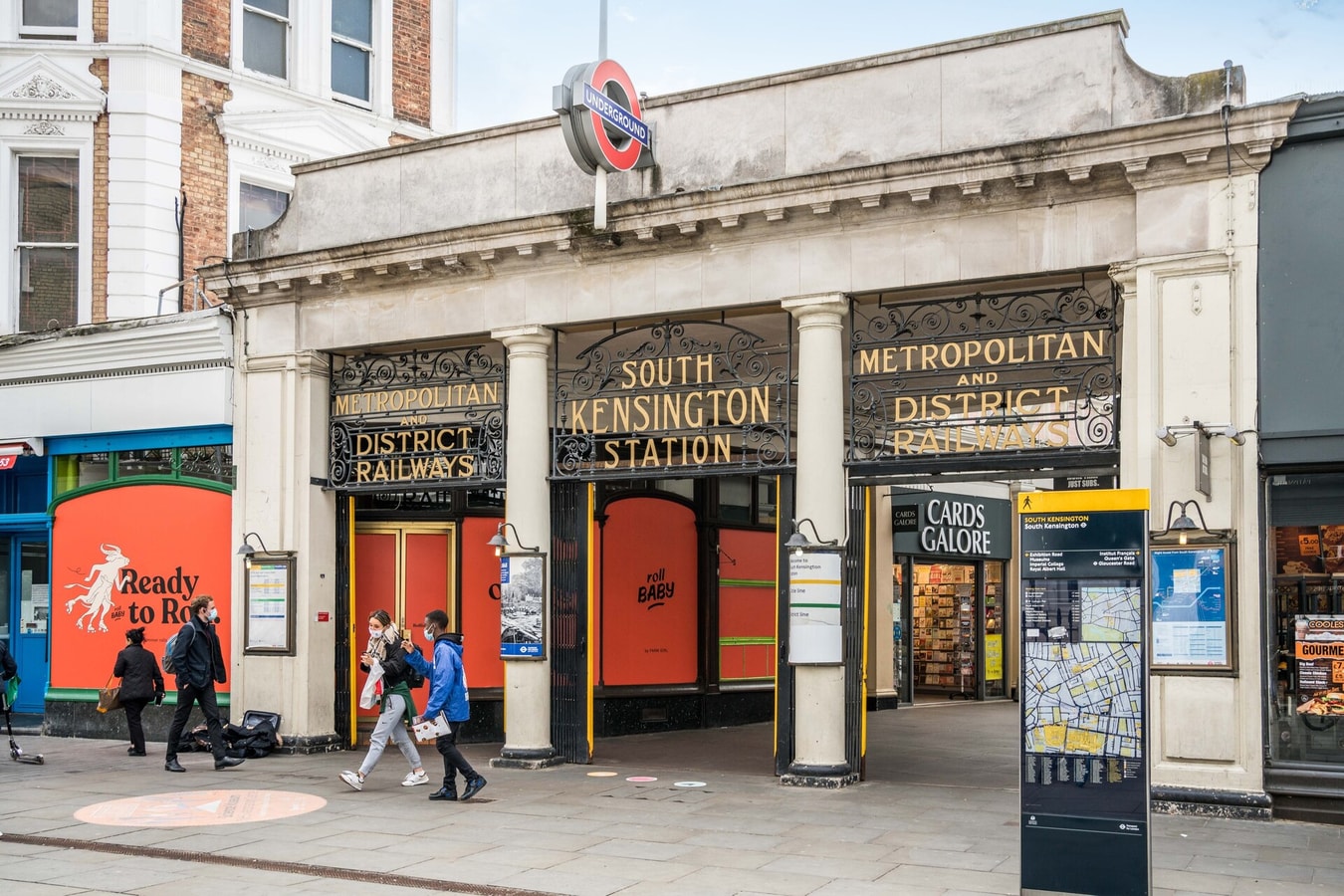 NEW Sleek & Modern Studio in the Heart of Chelsea 16 Hello Guest