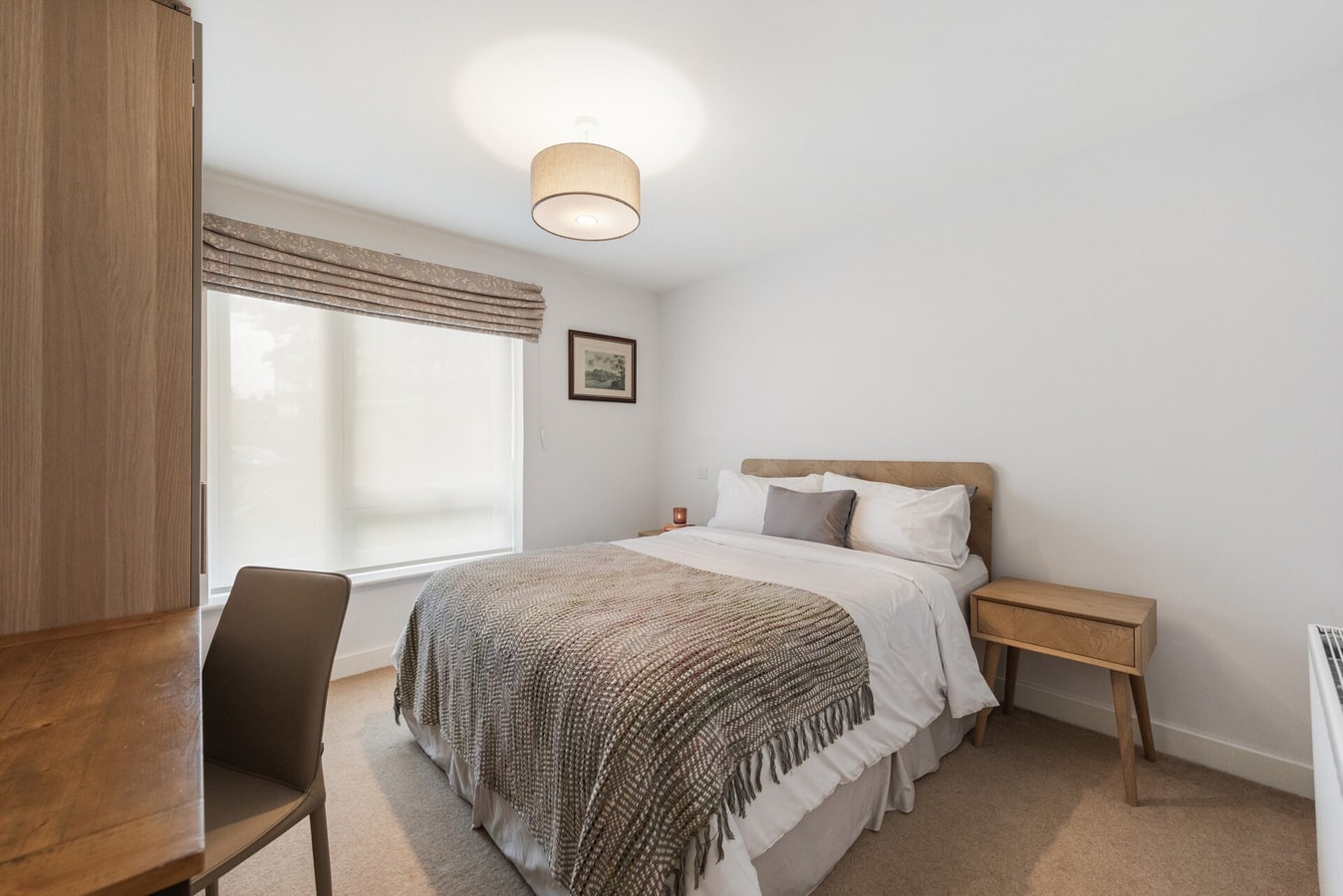 Modern 3BR Flat quick links to LDN & Heathrow 10 Hello Guest