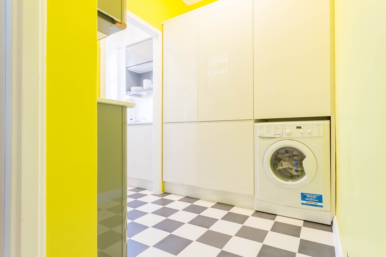 Chic 1 Bed Studio Flat in Popular Bloomsbury 11 Hello Guest