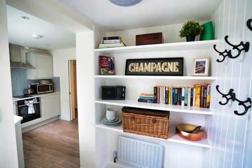 Historic Wing in Tring: Cozy and Scenic