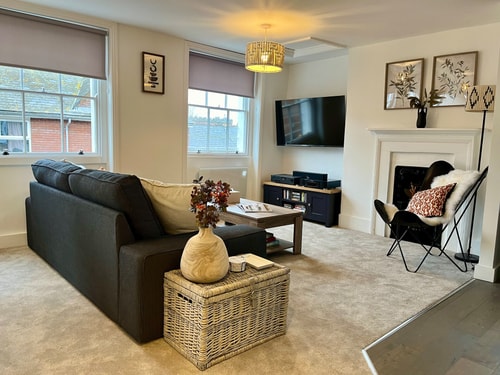 Charming 2B Georgian Flat in Historic Tring 5 Hello Guest