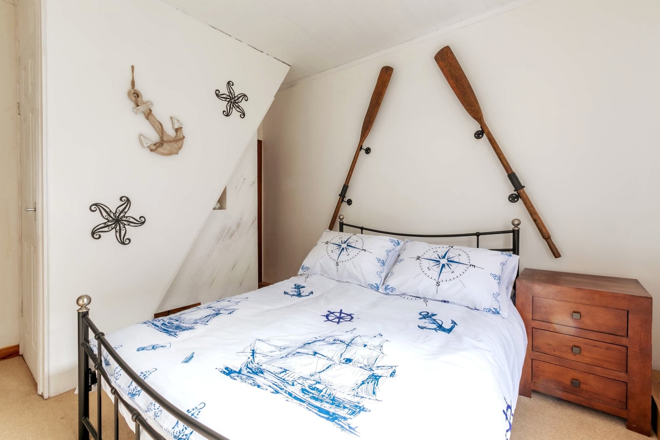 Stylish 2BD Family Hideaway in Dover 7 Hello Guest