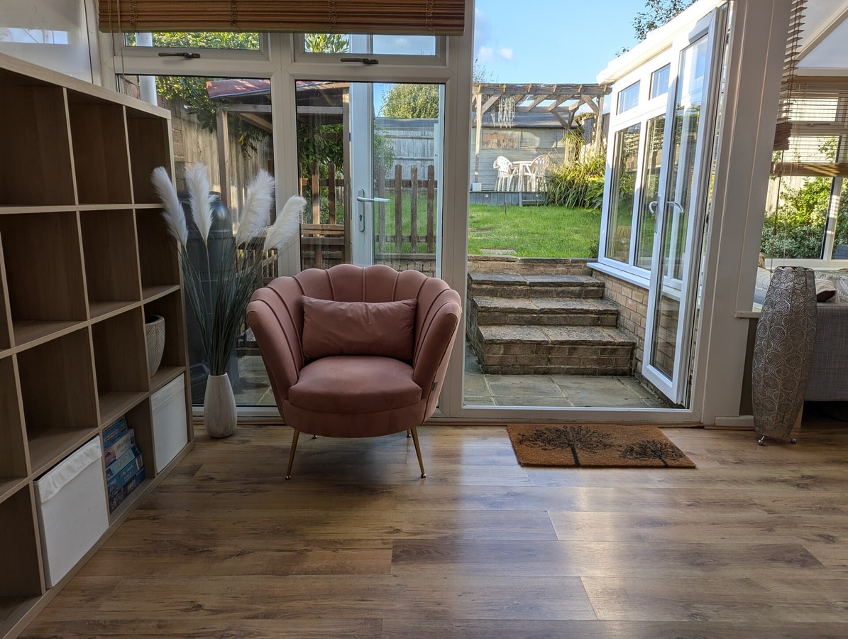 Modern 3B Eastbourne Retreat: Tranquil & Cozy Stay 13 Hello Guest