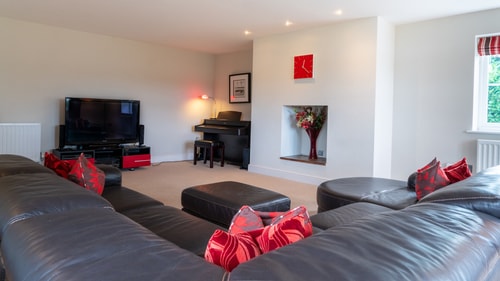 Superb 4BD Stay in Wyton and Houghton Village 1 Hello Guest