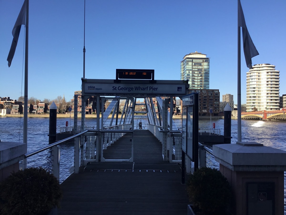 Luxury modern 2BD flat in centre 24 Hello Guest