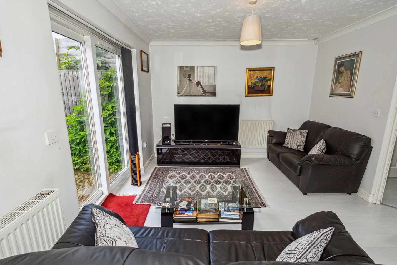 Urban Oasis - Modern 2B/2B Retreat Near Nature 17 Hello Guest