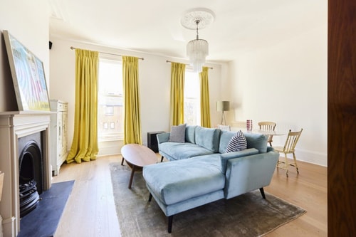 Stylish 3BR Home with Private Patio in Maida Vale