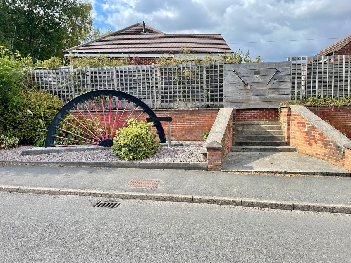 Lovely 3BD Home in the Heart of Morton 22 Hello Guest