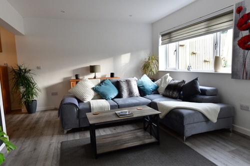 2BD Garden Home - A Short Walk to Stonehenge 12 Hello Guest