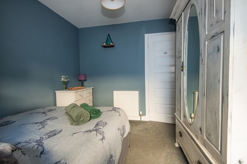 Charming 2 Bedroom Flat in the Heart of Kirriemuir 24 Hello Guest